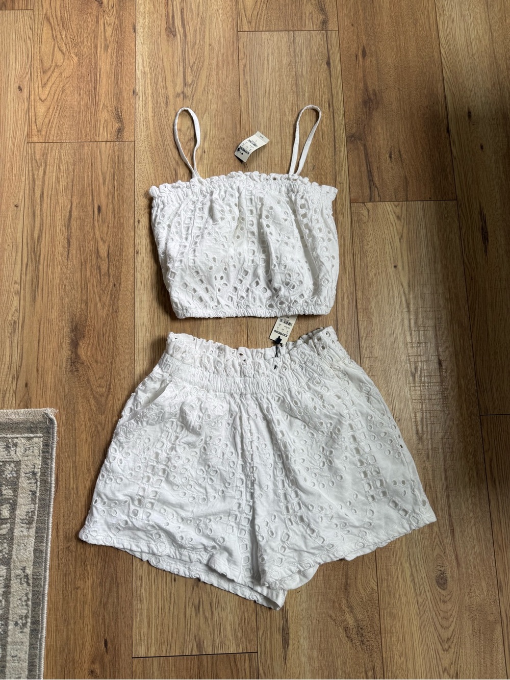 Express White Eyelet Smocked Matching 2 piece set Crop Top and shorts size xs/s